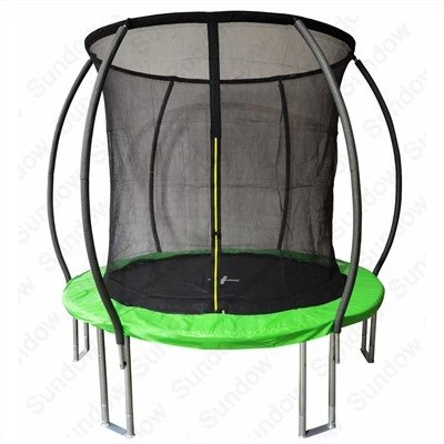 Ingegraven trampoline met behuizing